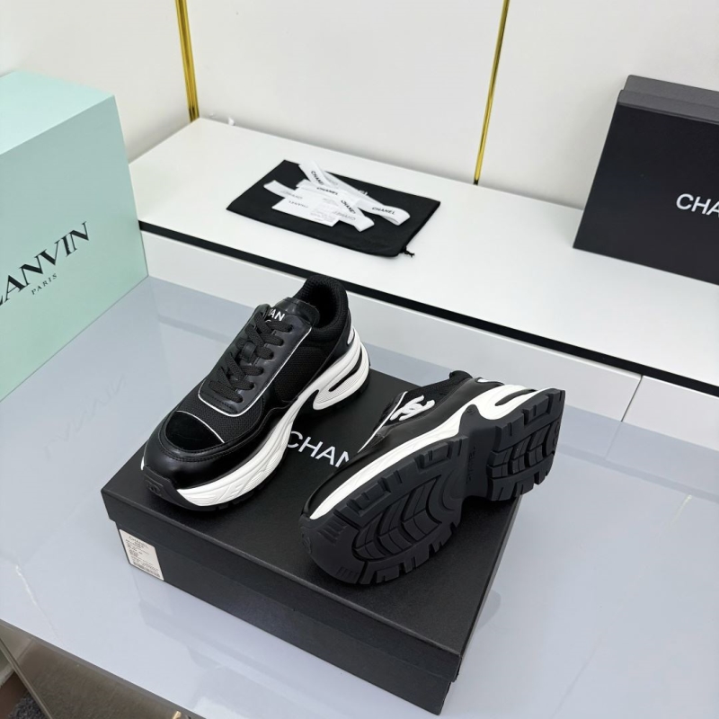 Ch**el sport shoes